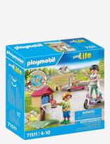 PLAYMOBIL - Playmobil My Life Book Exchange For Bookworms - 71511 - Playmobil Toys - Marga / raštuota