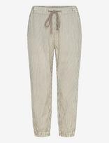 Kaffe - Kanaya Striped Capri Pants - Kapri kelnės - Smėlio