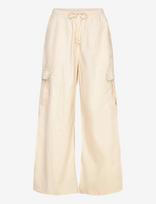 New Balance - Woven Cargo Pant - Treniruočių kelnės - Kreminė spalva