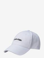 Calvin Klein - Titlecase Embroidery Cap - Kepurė - Balta