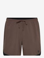 New Balance - Rc Essential Short 5" - Treniruočių šortai - Ruda