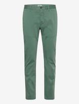 Closed - Clifton Slim Pants Dark Jade - Laisvalaiko marškiniai - Žalia