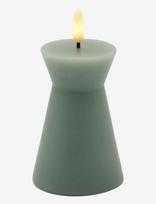 Sirius Home - Nordisk Skulptur, Sille Kegle Ø6,5X10 Cm, Sandy Green - LED žvakė - Žalia