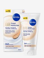Nivea - Bb Tinted Moisturiser Spf 15 Light - BB ir CC kremai - Nude