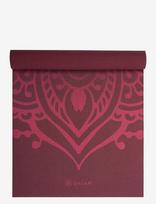 Gaiam - Cherry Sundial Layers Yoga Mat 5Mm - Sportiniai jogos kilimėliai ir priedai - Burgundiška splava
