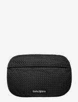 BabyBjörn - Babybjörn Pocket Pouch For Baby Carrier, Mesh, Black - Kelionių aksesuarai - Juoda