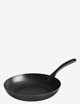 Satake - 28 Cm Frying Pan In Lightweight Cast Iron Honeycomb Ceramic Coating - Keptuvė - Juoda