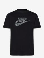 Nike - K Nsw Tee Club Aop Fill - Marškinėliai trumpomis rankovėmis - Juoda