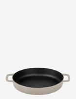 Combekk - Skillet 28Cm Enameled Recycled Cast Iron Sand - Puodai ir keptuvės - Kreminė spalva