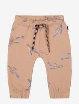 Noppies - Pants Guipry Relax Fit Aop - Kelnės - Ruda