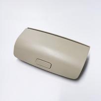 For Volkswagen Tiguan Skoda Haorui Speed Pie Yedi Roof Glasses Case Roof Sundries Box 1KD868837 smėlis