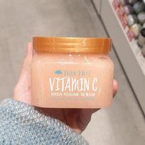 Tree Hut Vitamin C Shea Sugar Scrub 510g beige