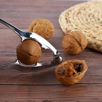 Almond Walnut Cracker Multi-functional Nut Shelling Tool Durable Grip Easy Use for Holiday Parties Kitchen and Snacks A