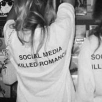 2025 Social Media Killed Romance Men Women T Shirt Aesthetic Valentine's Print T-Shirt Couple Cotton Tee Summer Tops Clothing 120 gray