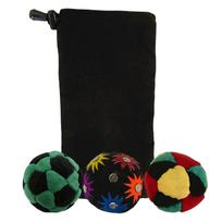 Trys medžiaginiai haky-saki (footbag) kamuoliukai su nešiojimo maišeliu. Patvarūs, minkšti footbag kamuoliukai rankų ir akių koordinacijai bei žaidimams lauke ir patalpose. One Size black
