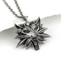 The Witcher 3 Originalus Vilko Galvos Retro Pakabukas gray