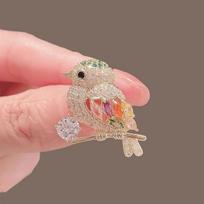 Butterfly Micro Inlaid Rhinestone Brooches For Women High Grade Elegant Brooch Pins Jewelry Party Gifts beige