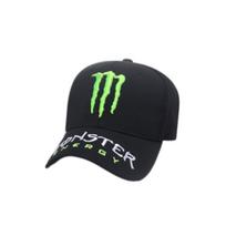 Versatile Outdoor Sun Protection Cap With Skulls And Chains juoda