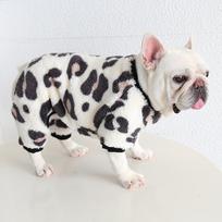 PetStyle animacinis fliso keturkojų pižama storiems šunims, šilti miego drabužiai prancūzų buldogams, bigliams, buldogams ir pitbuliams L leopardas