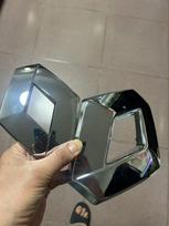 Silver 19x15cm 628909470R OEM Front Grille Emblem Badge for Renault Captur, Clio 4, Megane MK4, Fluence – Car Badge Accessories WQ1 19cm