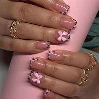 24pcs Black French Square Press on Nails Leopard Print False Nails Wearable Stick-on Nail Fake Nails Uñas