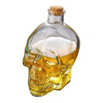 Skull Shaped Glass Decanter, 3D Gothic Whiskey Bottle with Cork Stopper, Novelty Liquor Dispenser for Home Bar, Halloween Gift gray