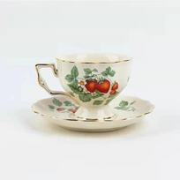 Lemon Coffee Cup and Saucer Teapot Set British Luxury Gold Painted Kettle Tea Maker Tania Bulhoes Design Cup