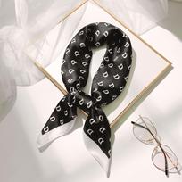 Kvadratinė nosine Satin Silk Kaklo Šalikas Moterims Galvos juosta Maži Šaliai Bandana Galvos Šalikai 70CM 70*70CM . gray