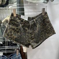 Retro Spicy Girl Women's Leopard Print Low-Rise Denim Shorts - Wasteland Style, Trendy Casual Hot Pants M leopardo rašto spalva
