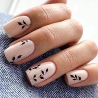 24Pcs Simple Press on Nails with Brown Flowers Design Wearable Short Square Head False Nails Artifical Full Cover Fake Nail Tips