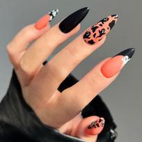 24pcs Blood Red Fake Nails Gradient Long Pointed False Nail Patch Full Cover Wearable Fake Nail Tips Halloween Manicure Sets
