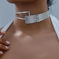 Vintage Punk Exaggerated Personality Alloy Triangle Interlaced Clavicle Necklace For Women 1PC sidabras
