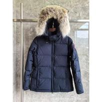 Chelsea Whitehouse Parka Kanadietiškas moteriškas striukė su gobtuvu S gray
