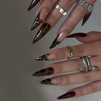 Black Fake Nails Long Stiletto Press on Nails Women Halloween Party Charm Manicure Spicy Girls Wearable False Nails Tips 24Pcs