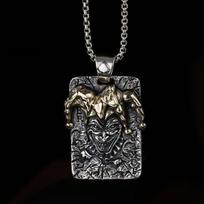 King And Joker Playing Card Pendant Vintage Personalized Trendy Mens Sweater Necklace 1 item black