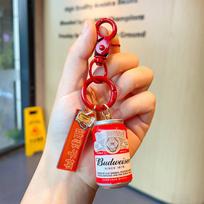 Realistiškas dervos mini gazuoto gėrimo skardinės raktų pakabukas Stilingi aksesuarai vakarėliams ir dovanoms RedBudweiser brown
