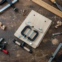 Portable Woodcraft Bench Compact Mini Workbench Clamp design Vise