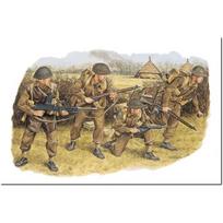 Platz Dragon 1/35 WW2 British Infantry Northwest Europe 1944 Plastic Model DR6055 (Figures & Animals) Pre-Colored beige