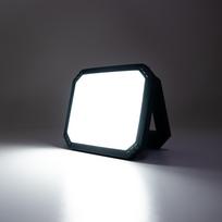 PNI LW10 10W LED darbinis žibintas, nešiojamas, įkraunamas, su 2 x 18650 4000mAh baterijomis, 6500K, IP54, 700 lm, 2 ryškumo lygiai
