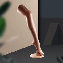 Laisvai stovintys moteriškų kojų modeliai Plastikiniai ilgos kojos manekenai Batų, kojinių demonstravimo modelis Komerciniam naudojimui Parduotuvės vitrina beige