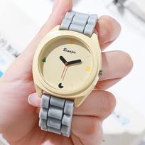 Dopamine Moteriškas laikrodis Paprasti skaitmeniniai kvarciniai laikrodžiai Laisvalaikio želė daugiaspalvis silikoninis moteriškas riešo laikrodis A2 beige