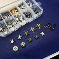 1 Box Punk Penkiakampė Star Crowe Heart Hammer Nail Metal Claw Nail Set Dėžutė Odinis Krepšys Kniedytos kepuraitės mygtuko formos kniedės 50 vnt, 230 vnt. 50 gray