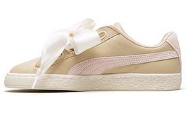 PUMA Basket Heart Coach Wns Women's 39 beige
