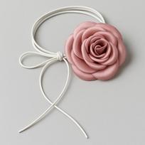 Choker Necklace Flower Rose On A Strap Elegant Powder For Women gray