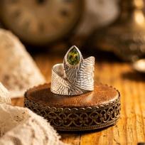 Natural Peridot Ring, 925 Sterling Silver Ring, Adjustable Ring, Statement Ring, Bohemian Ring, August Birthstone Ring, Gift For Her 8 1/2 sidabras