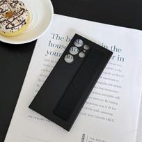 Suitable for Samsung S24ultra Mobile Phone Case Liquid Silicone S25 S23 Full inclusive Wristband Protection Case S25ultra white