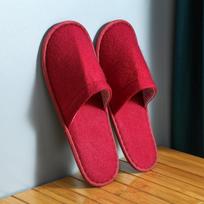 5 vnt. Nešiojamos šlepetės Vyrams Moterims Viešbučio Vienkartiniai Batai Unisex Verslo Kelionė Spa Namai Svečiams Vakarėliui Patogios Sulankstomos Šlepetės 5 pcs red