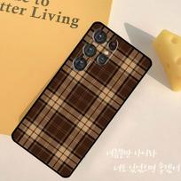 Brown Plaid Phone Case For Samsung Galaxy S24 S25 Ultra S9 S10 S20 S22 S21 Plus S23 FE Back Cover Shell Galaxy S21Ultra white