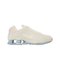 Nike Shox R4 SE Šviesiai dramblio kaulo spalvos Puošnus Swoosh Moteriški sportbačiai Kremas Šviesiai medžio rudas Celestino mėlynas IH3572-110 42 white