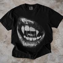 Vampire Fangs Lips T-Shirt, Diamond Grillz Graphic Tee, Grunge Goth Top 120 gray